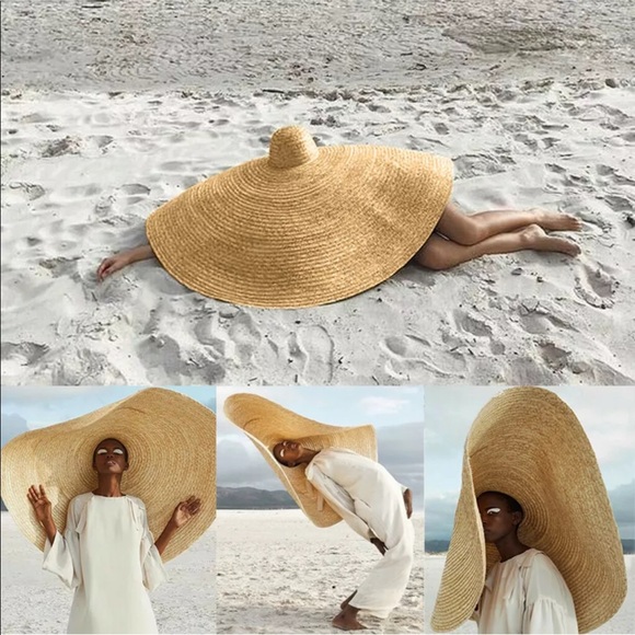Huge hat wide brimmed straw beige resort beach - Picture 7 of 13